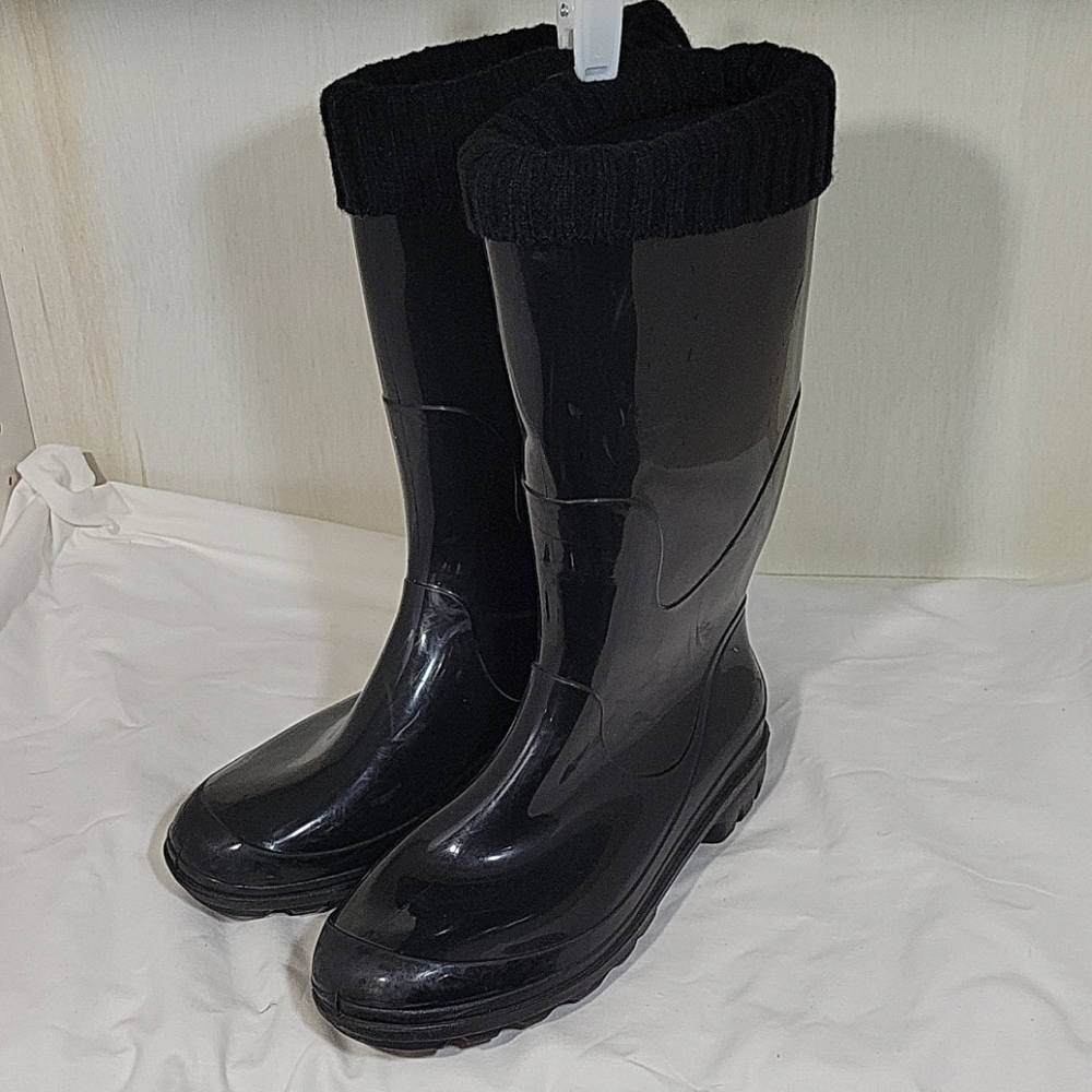 Kamik Rainboots, Size 8
